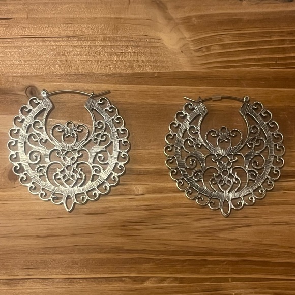 Intricate Design Boho Antique Silver Southwestern Style Earrings~ New - Picture 7 of 11